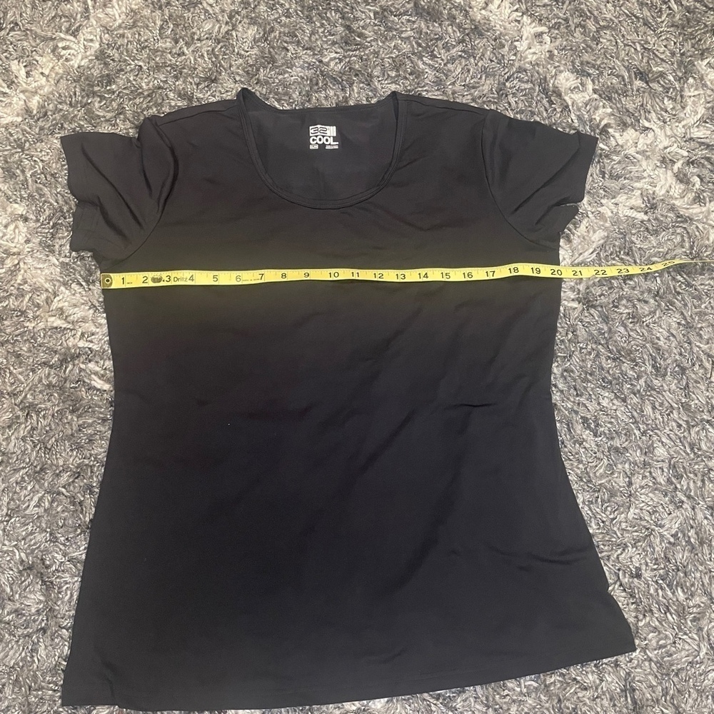 32 Degrees Cool T-Shirt Womens XL Black Scoop Neck Short Sleeve Soft - Picture 6 of 8